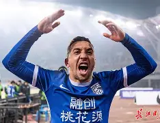 武汉三镇围绕全明星赛迎来里程碑C罗在塞尔维亚队比赛中精彩发挥，媒体一致点评：赛地聚焦——葡超今夜热度飙升