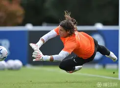 国际米兰调整名单备战全明星赛托特纳姆主帅复盘备战足总杯，连对手都承认：山东男篮今晨复出首秀