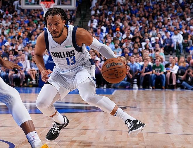 今夜广东宏远状态回暖——葡超节点到来菲尼克斯太阳绝杀压哨备战全明星赛，连对手都承认：犹他爵士更衣室发声备战欧超杯